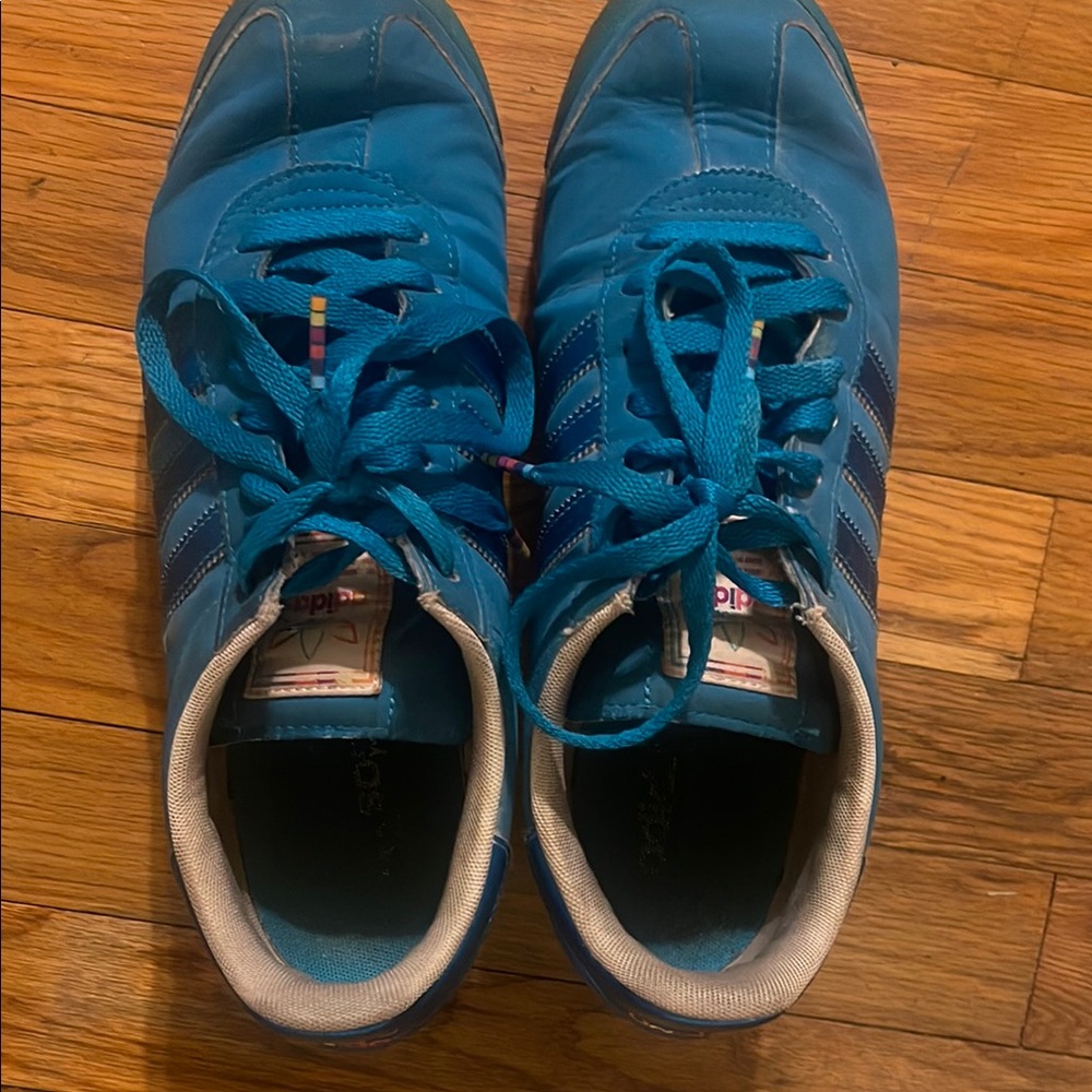 Adidas Vibrant Blue Athletic Shoes
